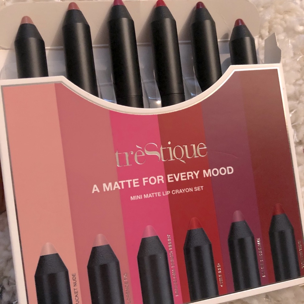 🍒Mini matte lip crayon set
